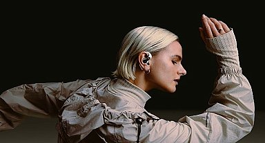 Dikkat çekici tasarımıyla Nothing Ear (Open) tanıtıldı