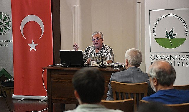 Edebiyat Söyleşileri'nin ilk konuğu şair, çevirmen Cem Yavuz oldu