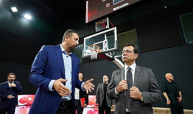 Ekrem İmamoğlu: Hidayet Türkoğlu Kurumlar arası bilgi geçişi millet adına şarttır; milletimizin eksiksiz bir spor hizmeti almasına katkı sunacağız