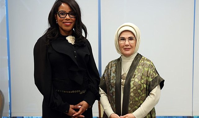 Emine Erdoğan, Malcolm X'in kızı Shabazz ile görüştü