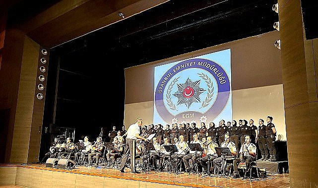 “En İyi Narkotik Polisi; Anne