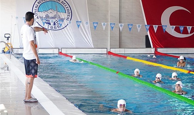 Erciyes Yüksek İrtifa Kamp Merkezi, Bolu Yüzme Kulübü'nü ağırlıyor