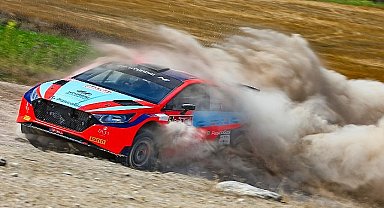 Eskişehir Rallisi'nde Saniyelerin Savaşı