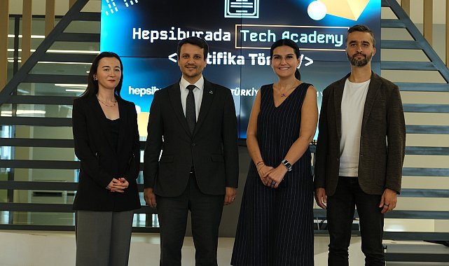 Geleceğin teknoloji liderlerine Hepsiburada ve 42 Türkiye iş birliğiyle staj imkanı