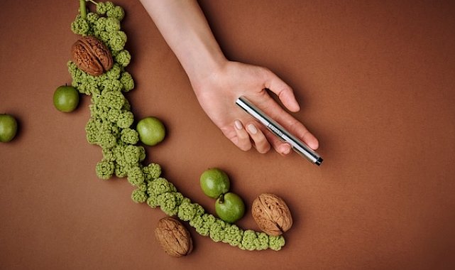 Güçlü ve parlak tırnaklar için juglon mucizesi