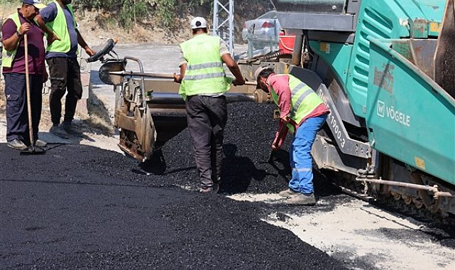 Hatay Büyükşehir, Narlıca ve Alahan Mahallelerinde yol düzenlemelerini sürdürüyor