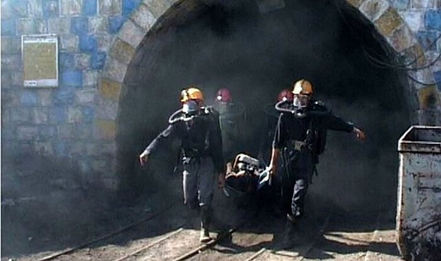 İran'da maden kazasında en az 19 kişi öldü
