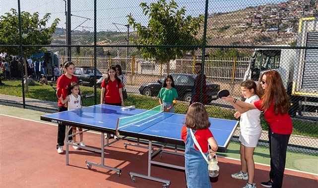 İzmir'de “Mahallede Eğlence Var” etkinliği düzenlendi