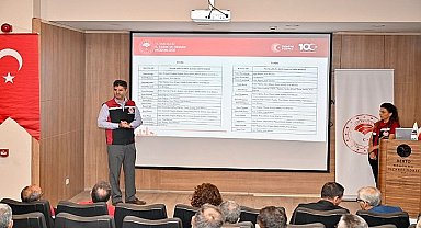 İzmir'de Yeni Bitkisel Üretim ve Hayvancılık Destekleme Modeli Tanıtılmaya Devam Ediyor: Üreticilere Üç Yıllık Güvence ve Yenilikçi Destekler 