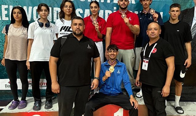 İzmirli sporcular, Türkiye Ümitler Tekvando Şampiyonası’nda 4 madalya kazandı