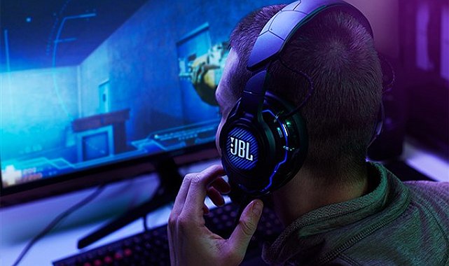 JBL Tour Pro3 ve oyun dünyasında devrim yaratan Quantum serisi, Gamescom 2024'te tanıtıldı