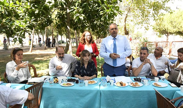 Karabağlar’ın sorunlarına hızlı çözüm için “SAHA” ekipleri iş başında