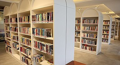 Kartepe Belediye Başkanı Av.M.Mustafa Kocaman'ın vizyon projelerinden olan Kartepe Kütüphanesi düzenlenecek törenle açılacak.