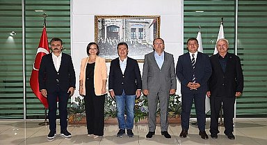 Kıyı Ege Belediyeler Birliği Encümeni Karabağlar'da Toplandı