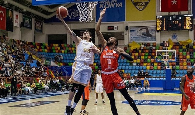 Konya Büyükşehir Belediyespor TBL'de ilk iç saha maçında galip