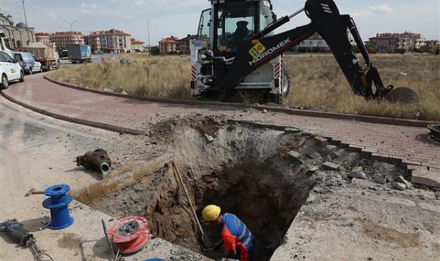 KOSKİ şehirdeki altyapı sistemini yenileme çalışmalarına devam ediyor