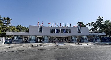 Kültürpark'ın kapıları yenilenen yüzüyle açıldı