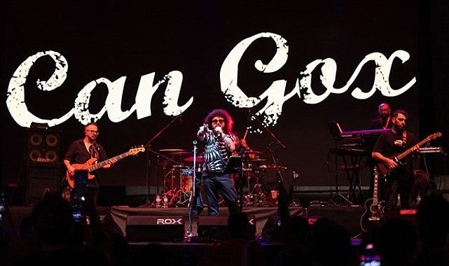 Kültürpark’ta Can Gox ve Sakiler konser verdi