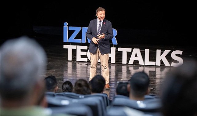 Kuzuloğlu: İnsanın insanı yönettiği son kuşak olabiliriz