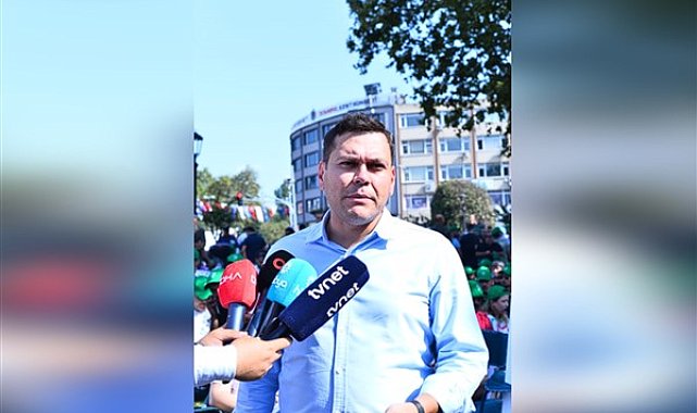 Martı TAG Kurucusu Öktem, İBB Başkanı İmamoğlu'ndan randevu talep etmek için Saraçhane'de
