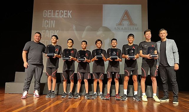Milli Takıma sporcular yetiştiren Anabilim Spor Kulübü Ödül Töreni ile yeni sezona başladı