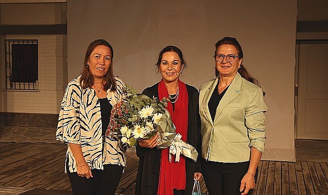 Ormandaki Kulübe'de 'Ben Türkan Saylan' izleyicilerle buluştu