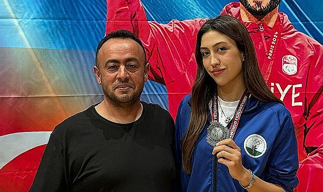 Osmangazili taekwondocu Türkiye ikincisi oldu