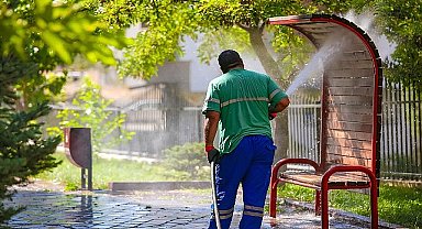 Sağlık ocakları ve camiler temizleniyor