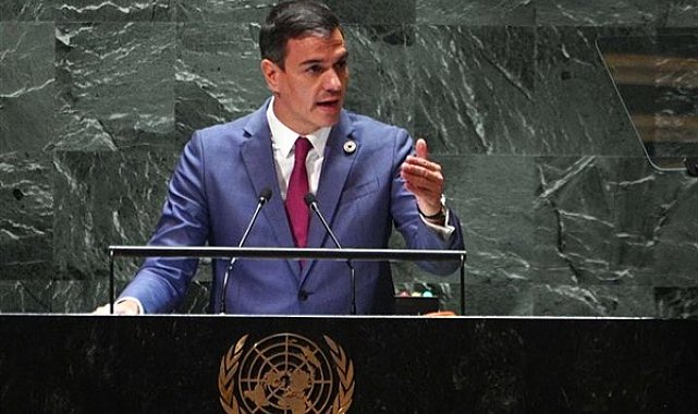 Sanchez: İspanya, Euro Bölgesi'nin ortalama büyümesini dört katına çıkarıyor
