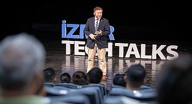 TechTalks'ta yeni çağ açılımı Kuzuloğlu, “İnsanın insanı yönettiği son kuşak olabiliriz