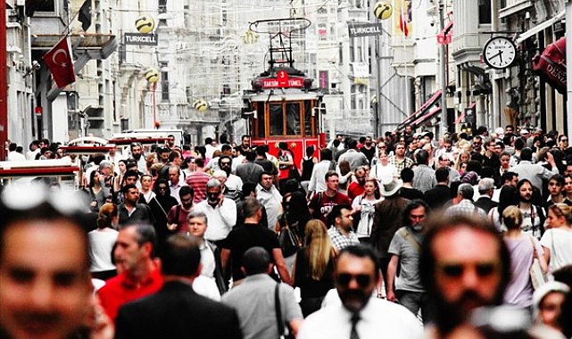TÜİK-İstanbul'da doğuşta beklenen yaşam süresi 78,6 yıl oldu