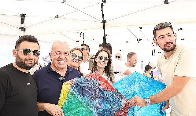 Uçurtmalar