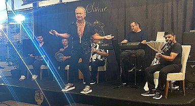 Ulaş Gürdal'ın 'Dön Dolaş' Galası Çanakkale'yi Büyüledi!