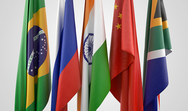 Ushakov: BRICS ülkeleri Türkiye'nin birliğe katılma teklifini değerlendirecek
