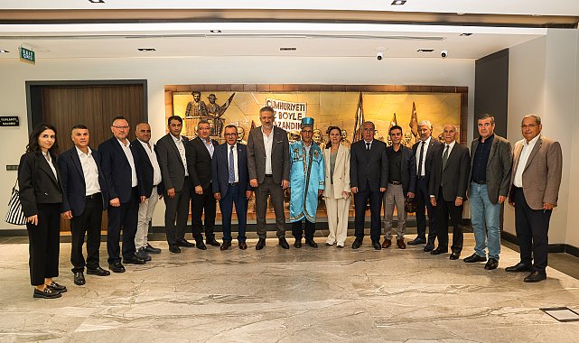 Yılın ahisinden Uşak Belediyesine ziyaret
