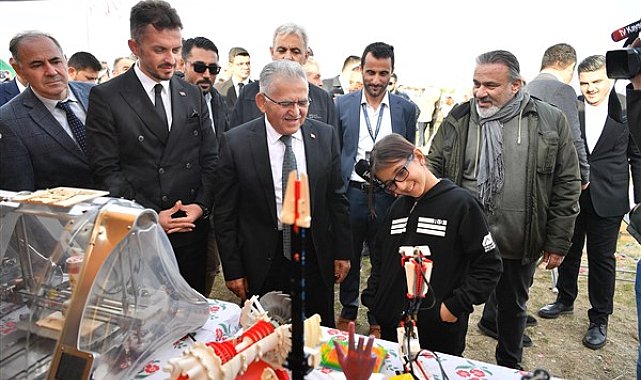 6’ncı Kayseri Bilim Şenliği, bilim tutkunlarını ağırladı