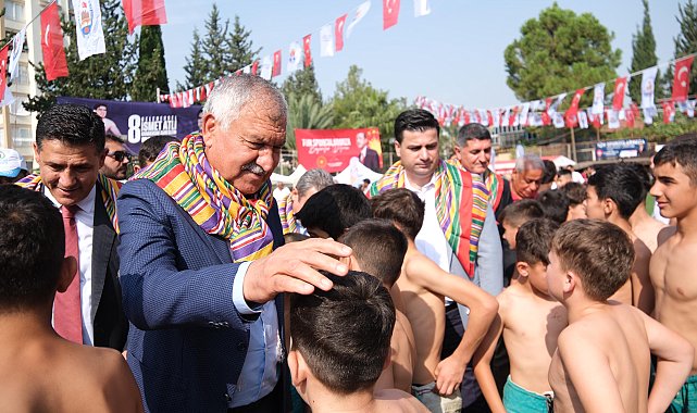 8. Geleneksel İsmet Atlı Karakucak Güreşleri yapıldı