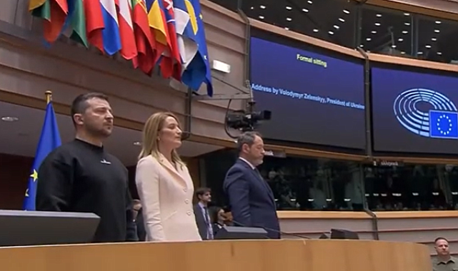 AB, Zelenskyj'i zirveye davet etti