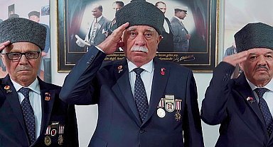 Aliağa Belediyesi 29 Ekim Cumhuriyet Bayramı'nın 101. yılına özel video hazırladı.