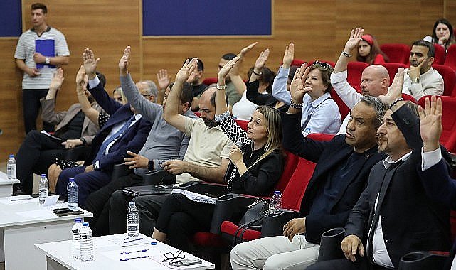 Aliağa Belediyesi'nin 2025 Yılı Bütçesi Onaylandı