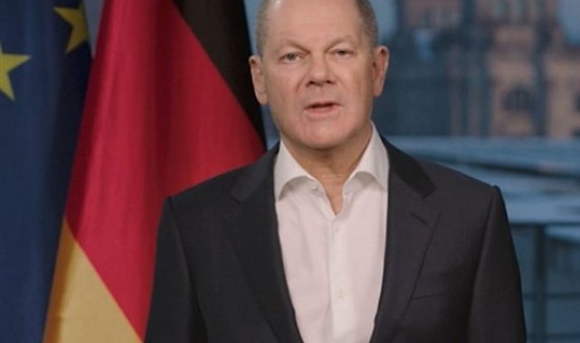 Almanya Başbakanı Scholz, Hindistan Başbakanı Modi ile bir araya geldi