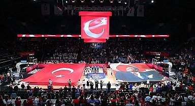 Anadolu Efes, Turkish Airlines EuroLeague'de FC Barcelona'yı Ağırlayacak