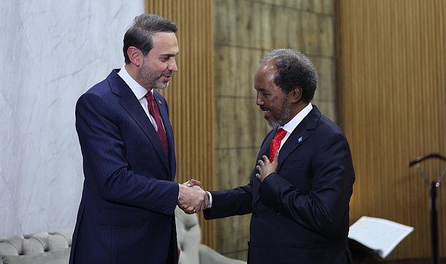Bakan Bayraktar, Somali'de