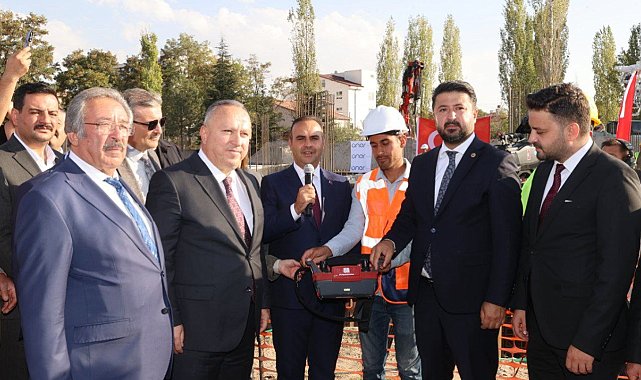 Bakan Kacır, Nevşehir'de yeni yatırımların yapılacağını açıkladı