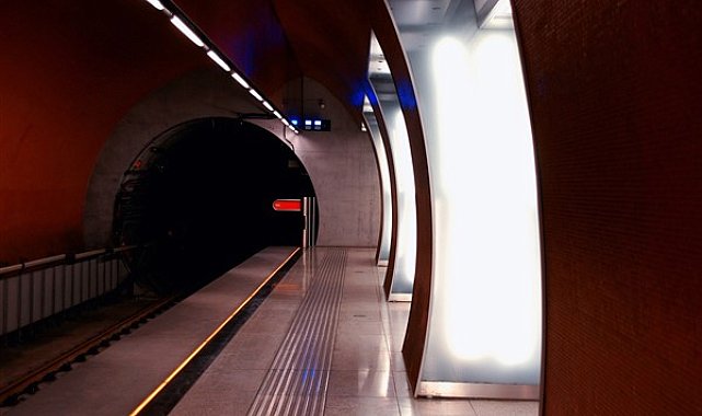 Bakan Uraloğlu: Gayrettepe-İstanbul Havalimanı Metrosu yolcu rekoru kırdı