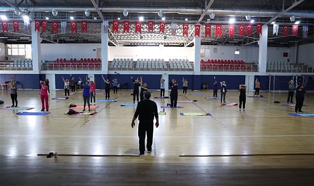 Bakırköy'de ‘Sabah Sporları’ programı sürdürülüyor