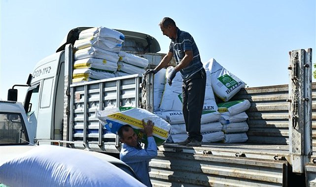 Balıkesir Büyükşehir Belediyesi’nin çiftçiye desteği sürüyor