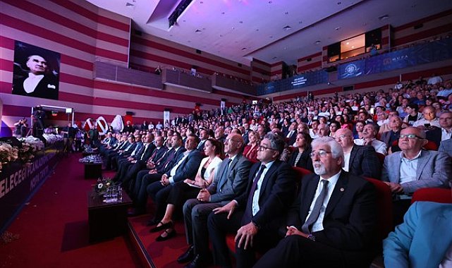 Başkan Aras: Bu ülkede kadın, çocuk, sokak hayvanı olmak zor