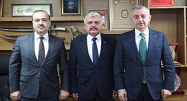 Başkan Büyükakın'dan MHP'ye iadeyi ziyaret