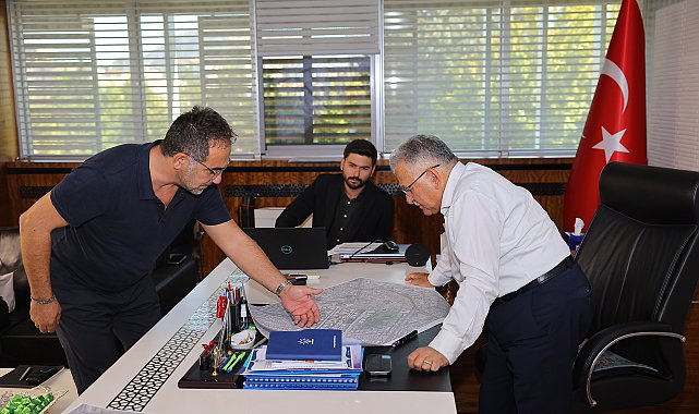 Başkan Büyükkılıç'a,
